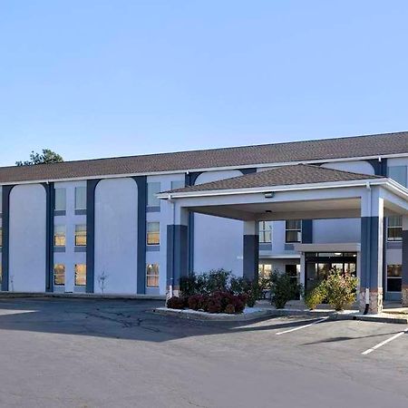 Quality Inn Spartanburg Extérieur photo