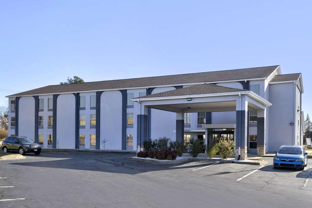 Quality Inn Spartanburg Extérieur photo